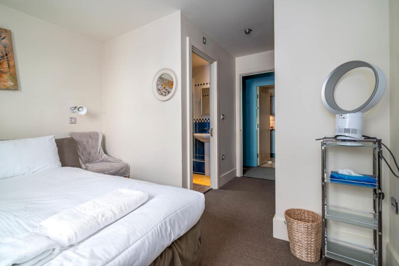 לונדון Guestready Superb Central Overlooking River Thames מראה חיצוני תמונה